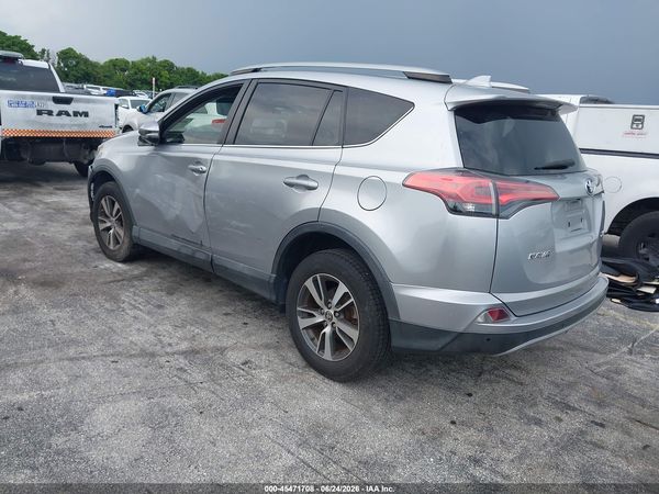 2018 TOYOTA RAV4 XLE