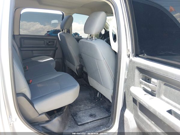 2017 RAM 1500 TRADESMAN  4X4 5'7 BOX