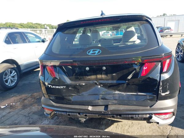 2025 HYUNDAI TUCSON SE