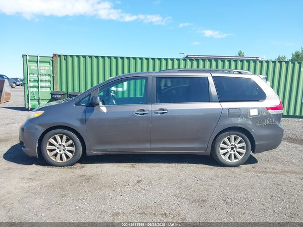 2012 TOYOTA SIENNA LIMITED 7 PASSENGER