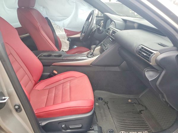 2020 LEXUS IS 300