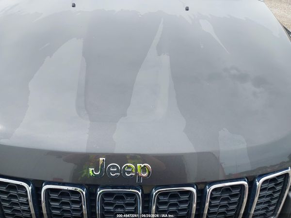 2020 JEEP GRAND CHEROKEE LAREDO E 4X4