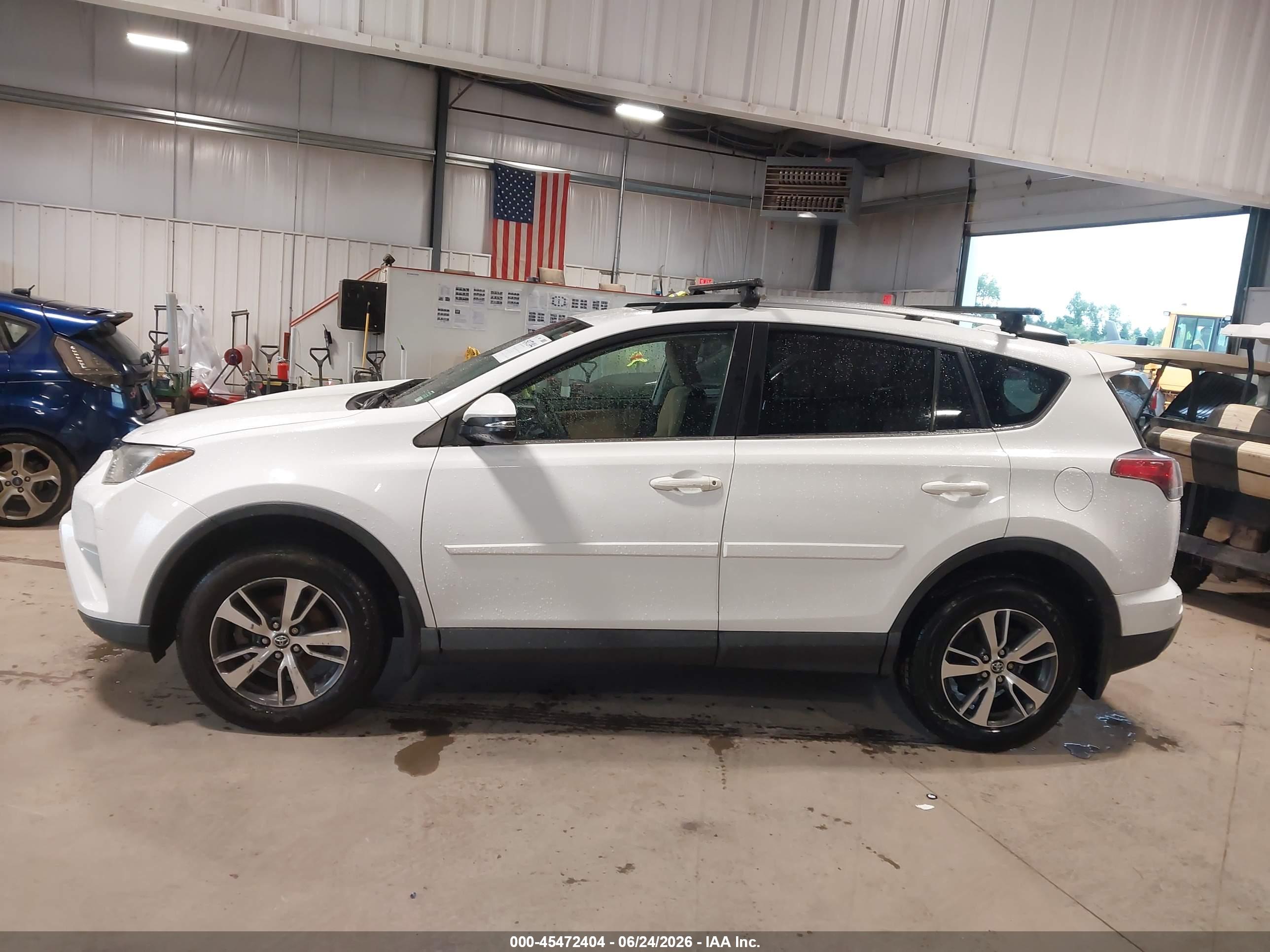 2018 TOYOTA RAV4 XLE