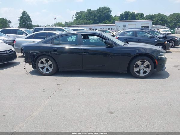 2016 DODGE CHARGER SXT