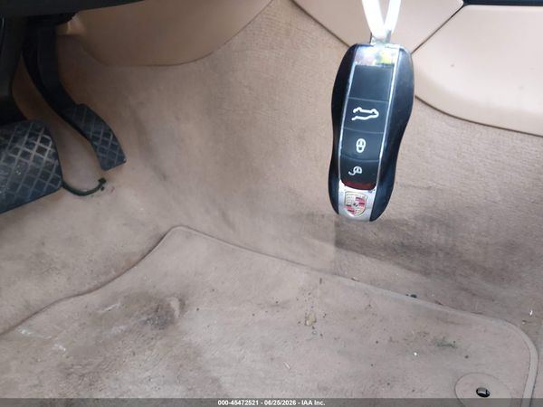 2015 PORSCHE MACAN S
