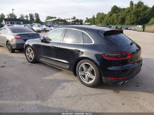 2015 PORSCHE MACAN S