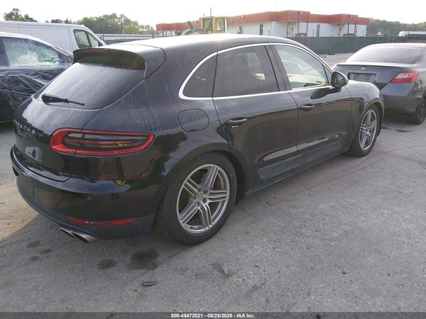 2015 PORSCHE MACAN S