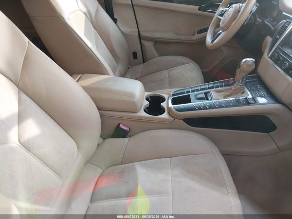 2015 PORSCHE MACAN S
