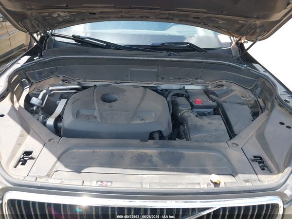 2017 VOLVO XC90 T6 MOMENTUM