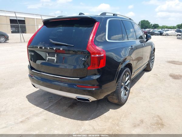 2017 VOLVO XC90 T6 MOMENTUM