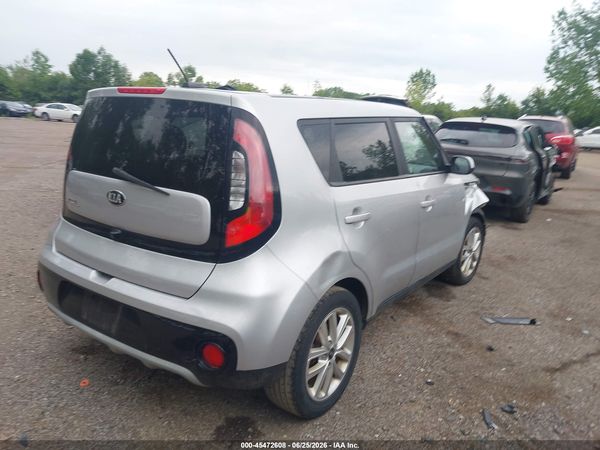 2019 KIA SOUL +