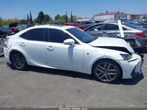 2018 LEXUS IS 300