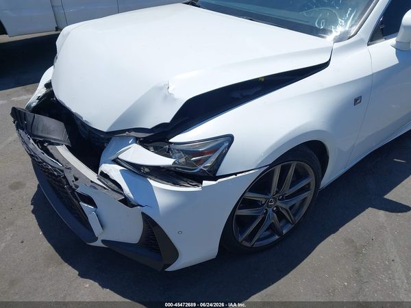 2018 LEXUS IS 300