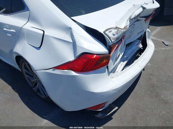 2018 LEXUS IS 300