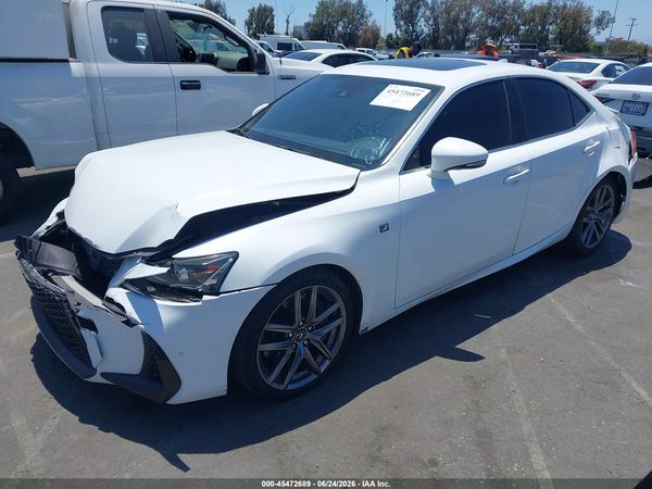 2018 LEXUS IS 300