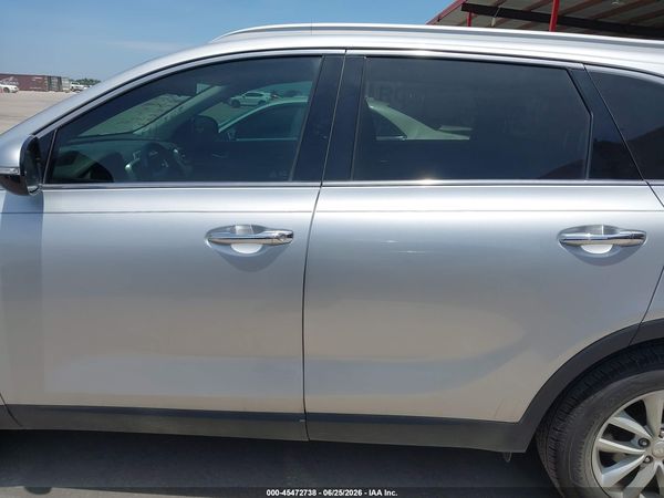 2016 KIA SORENTO 2.4L LX