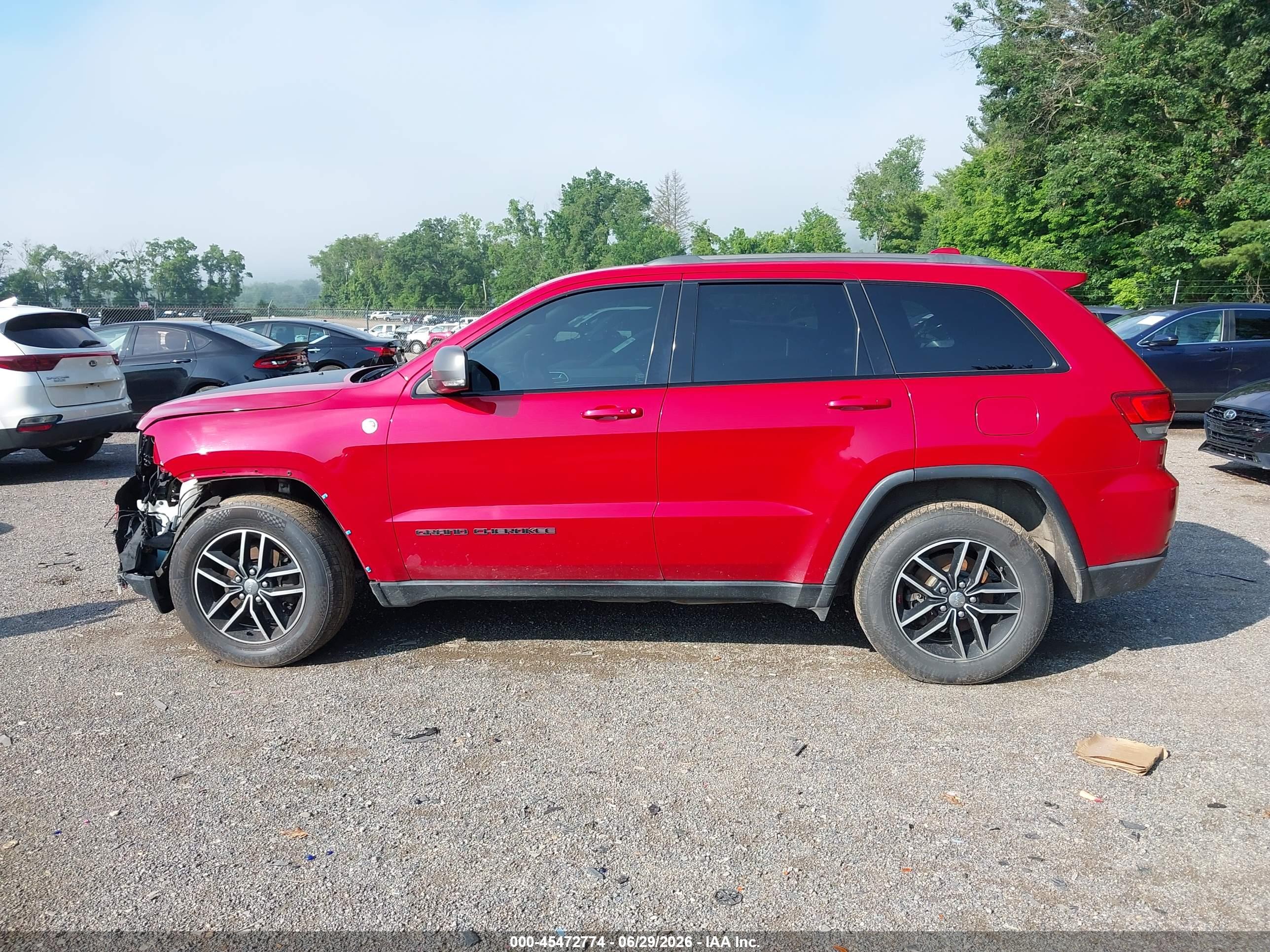 2017 JEEP GRAND CHEROKEE TRAILHAWK