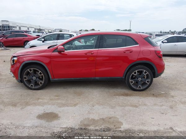 2019 MERCEDES-BENZ GLA 250 GLA250