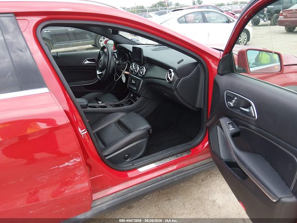 2019 MERCEDES-BENZ GLA 250 GLA250