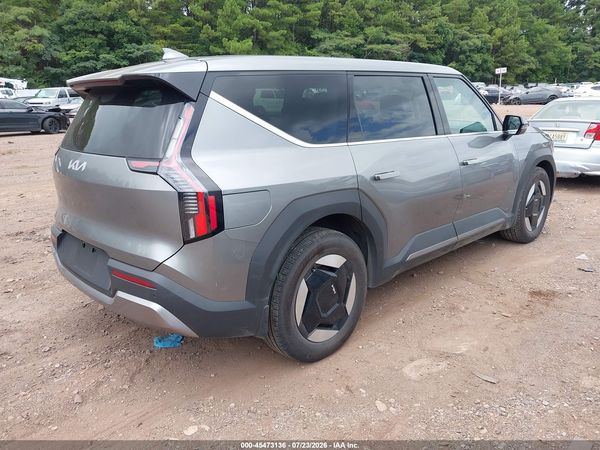2024 KIA EV9 LIGHT LONG RANGE