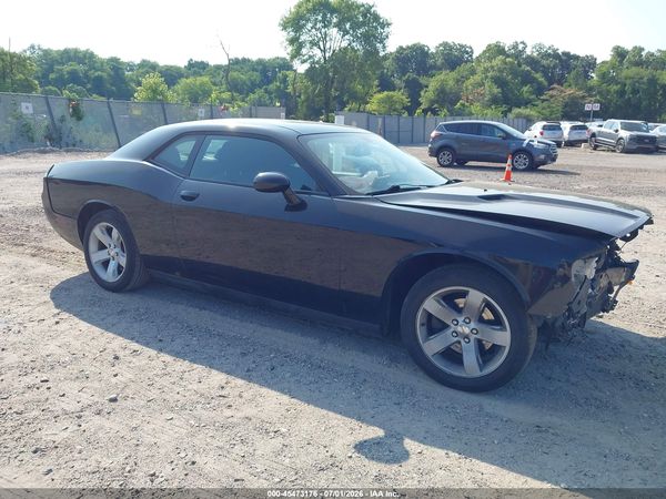 2012 DODGE CHALLENGER SXT