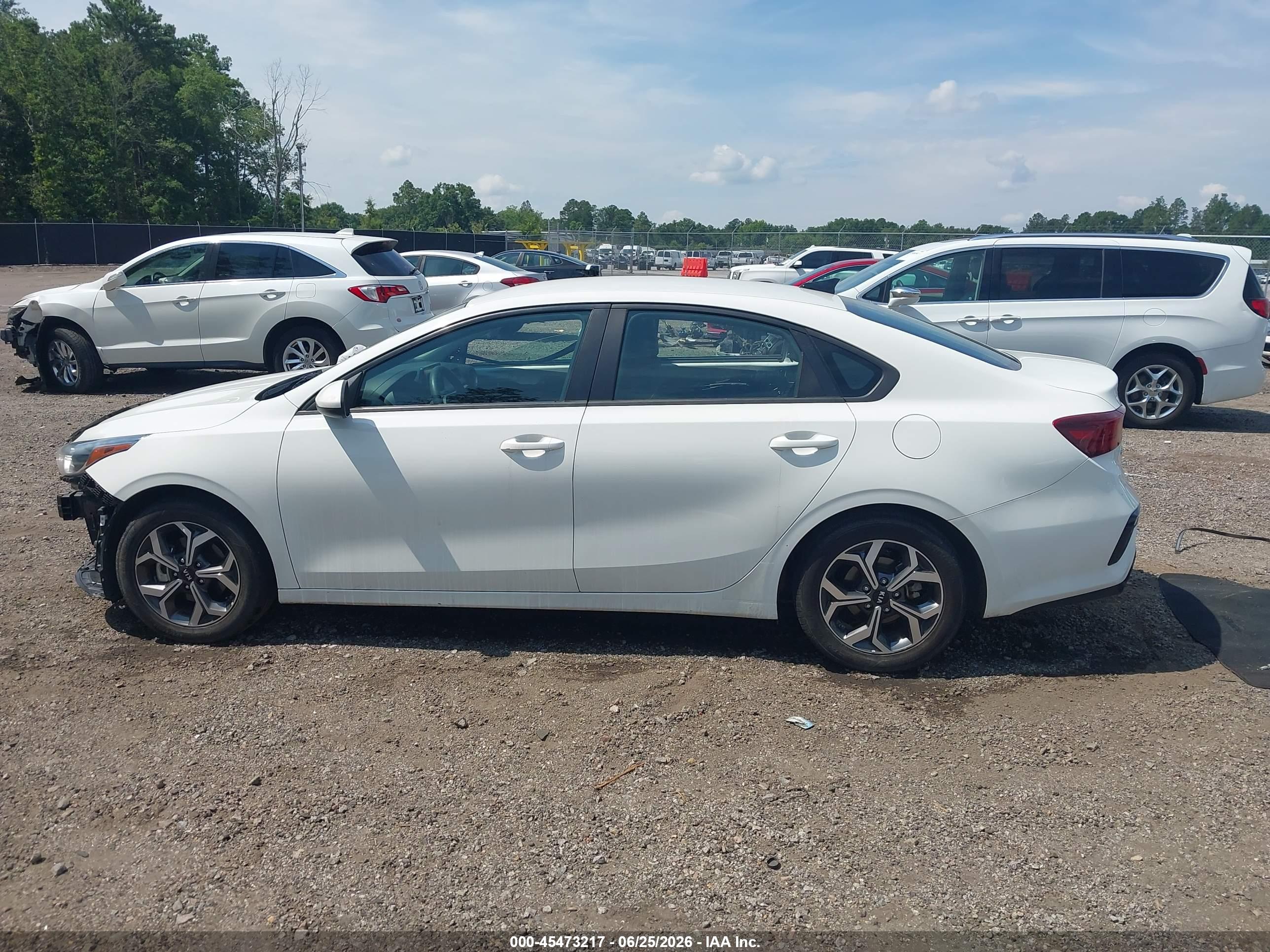 2019 KIA FORTE LXS