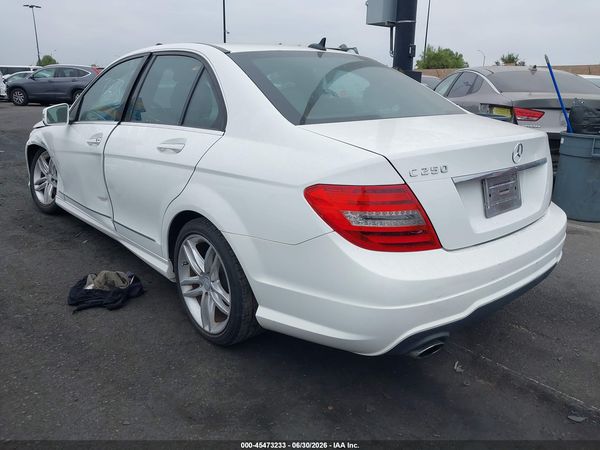 2013 MERCEDES-BENZ C 250 SPORT
