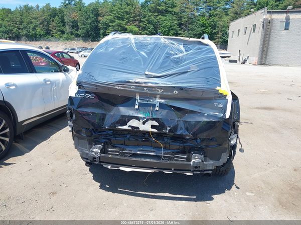 2018 VOLVO XC90 T6 MOMENTUM