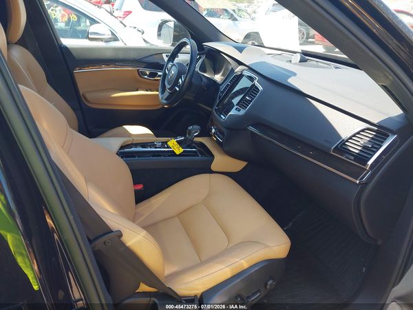 2018 VOLVO XC90 T6 MOMENTUM