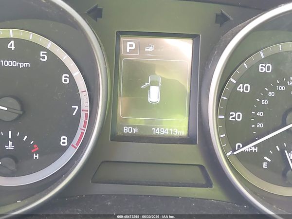 2017 HYUNDAI SANTA FE SE