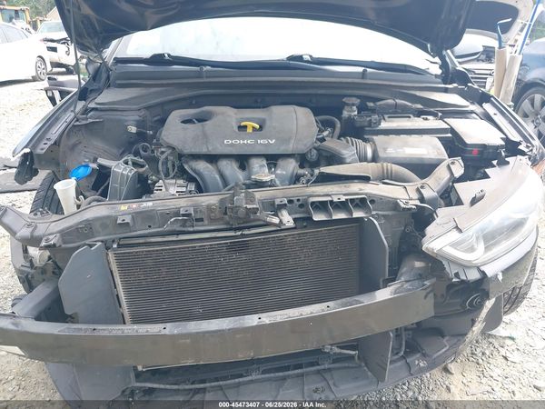 2018 HYUNDAI ELANTRA SE