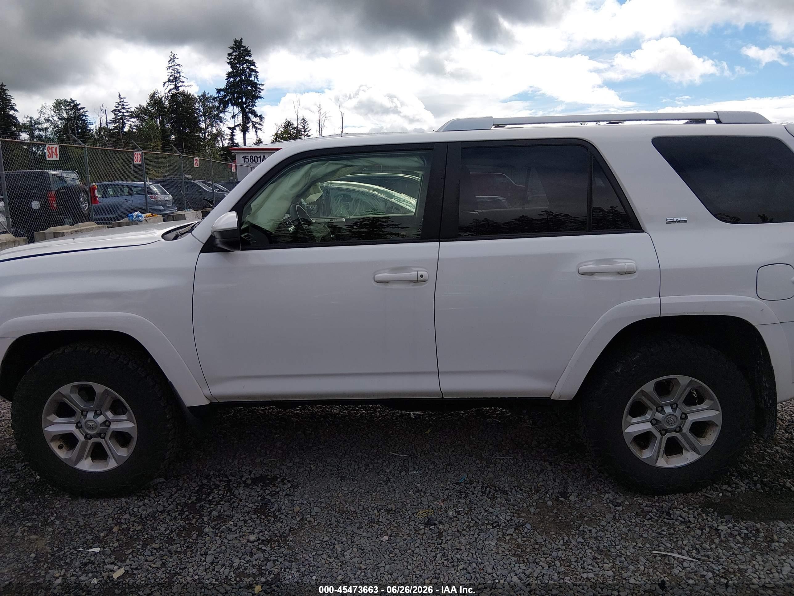 2018 TOYOTA 4RUNNER SR5