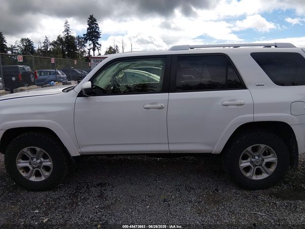 2018 TOYOTA 4RUNNER SR5