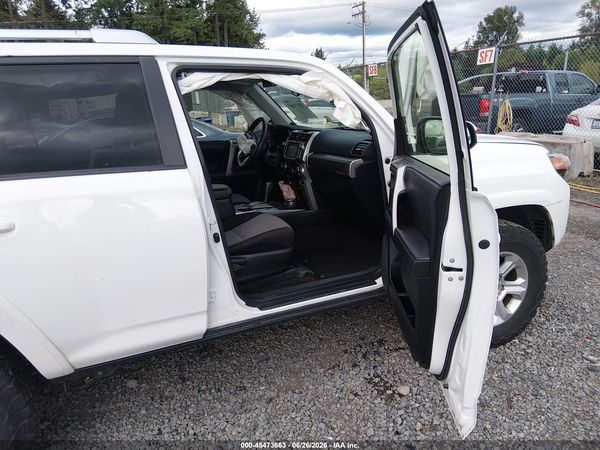 2018 TOYOTA 4RUNNER SR5