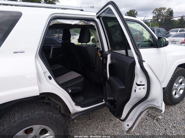 2018 TOYOTA 4RUNNER SR5