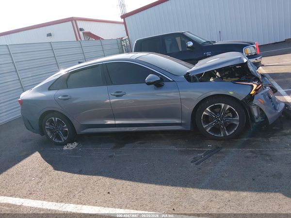 2021 KIA K5 EX