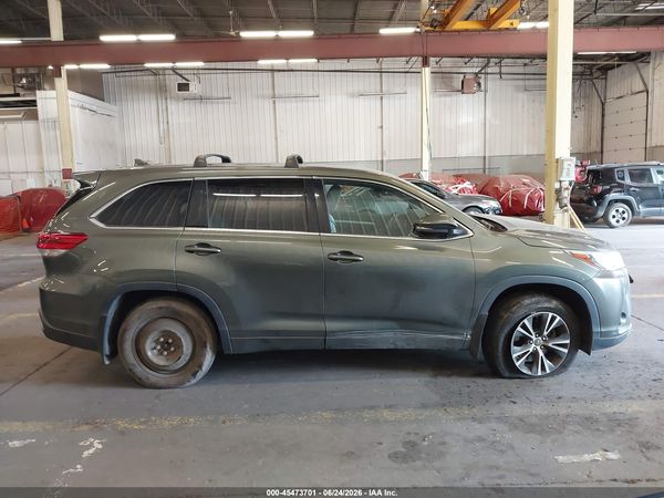 2018 TOYOTA HIGHLANDER LE PLUS