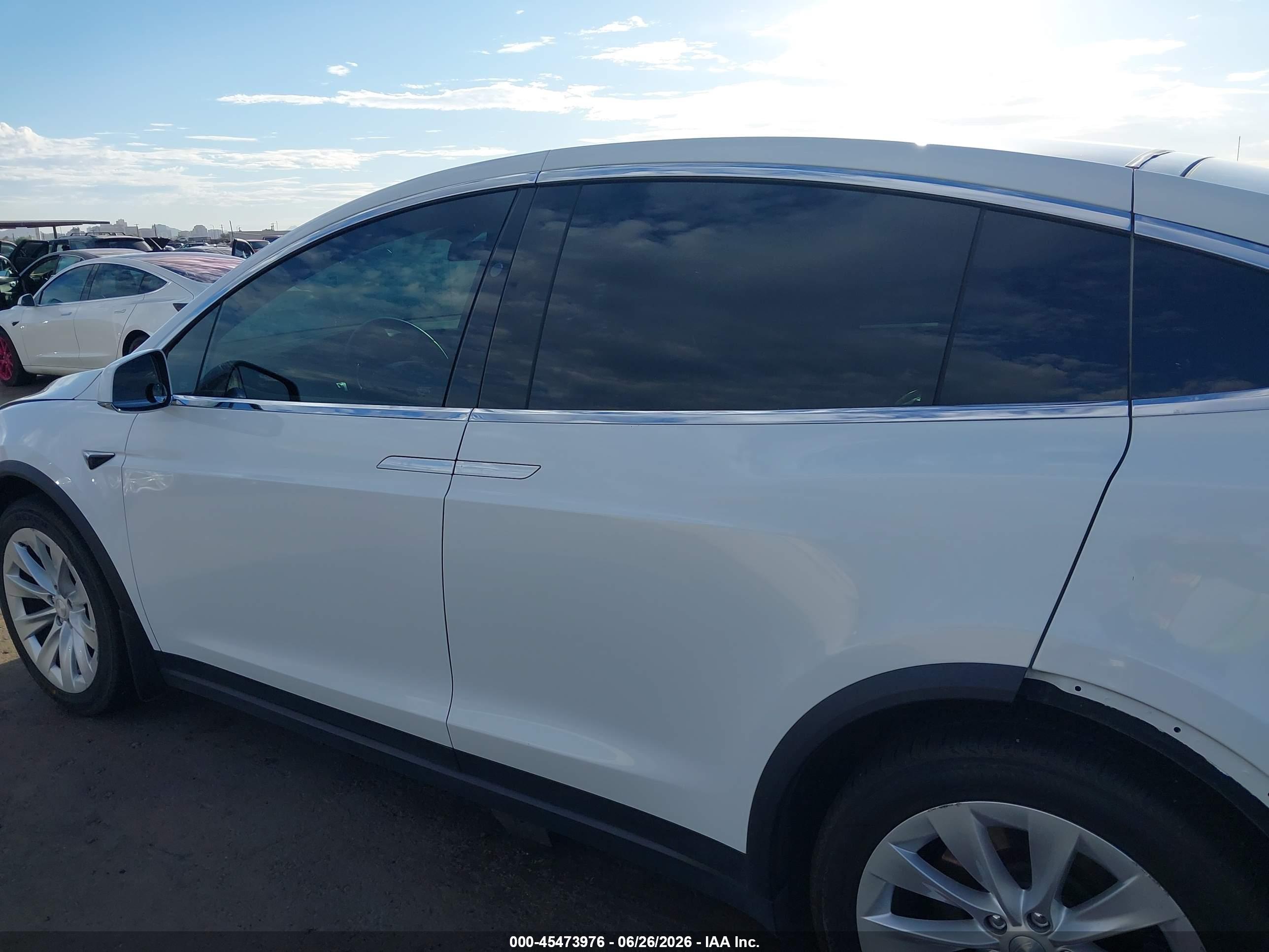 2020 TESLA MODEL X