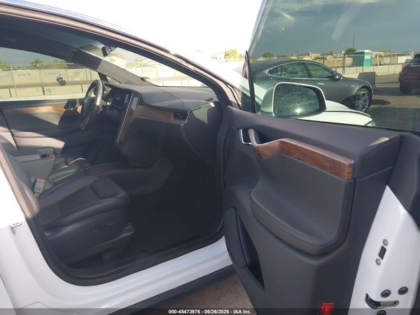 2020 TESLA MODEL X