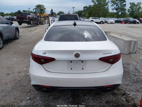 2018 ALFA ROMEO GIULIA TI SPORT AWD