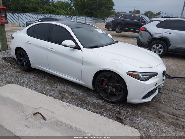 2018 ALFA ROMEO GIULIA TI SPORT AWD