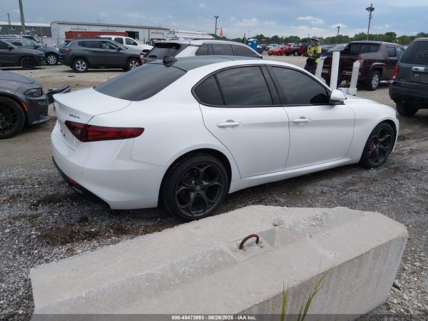 2018 ALFA ROMEO GIULIA TI SPORT AWD