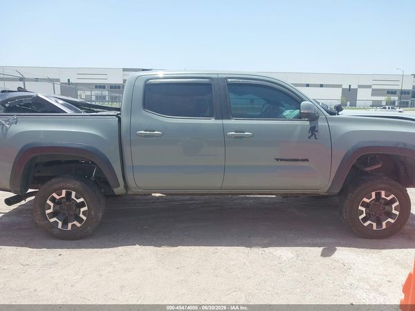2022 TOYOTA TACOMA TRD OFF ROAD