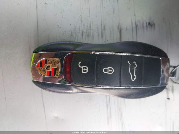 2012 PORSCHE CAYENNE