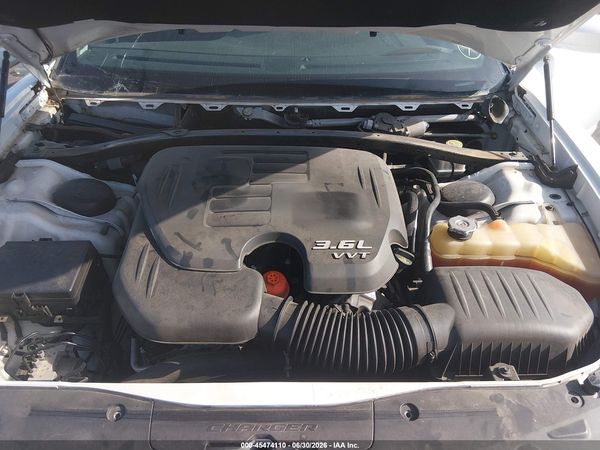 2016 DODGE CHARGER SXT