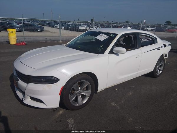 2016 DODGE CHARGER SXT
