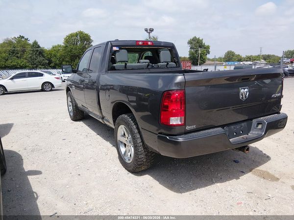 2017 RAM 1500 EXPRESS  4X4 6'4 BOX