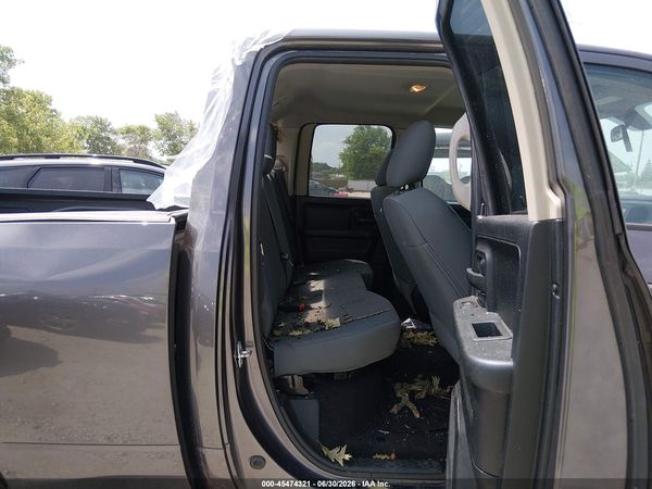 2017 RAM 1500 EXPRESS  4X4 6'4 BOX