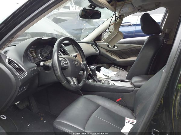 2017 INFINITI Q50 2.0T BASE