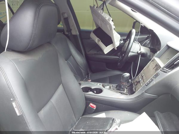 2017 INFINITI Q50 2.0T BASE